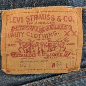 Levi's Straight Fit Denim Jeans